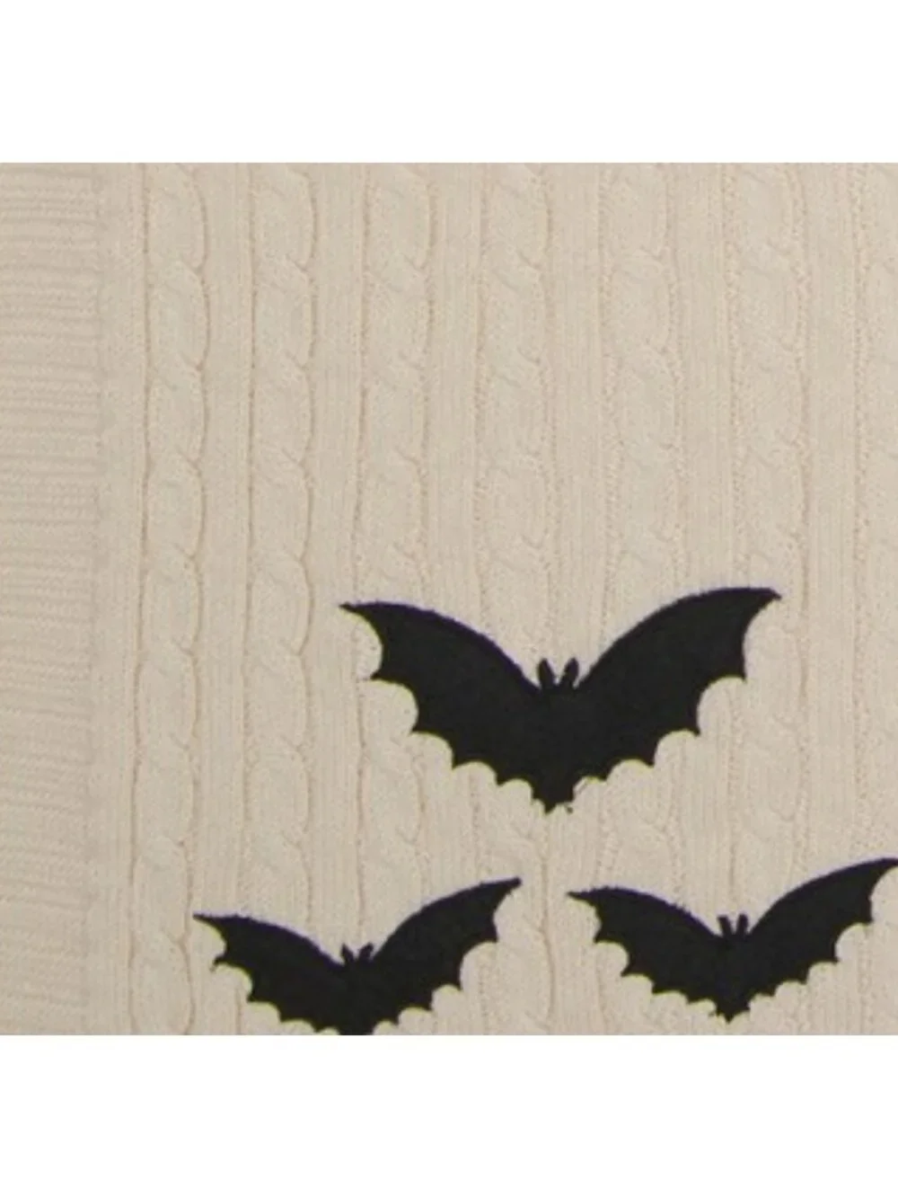 MADE IN INDIA Cable Knit Embroidered Bats Throw